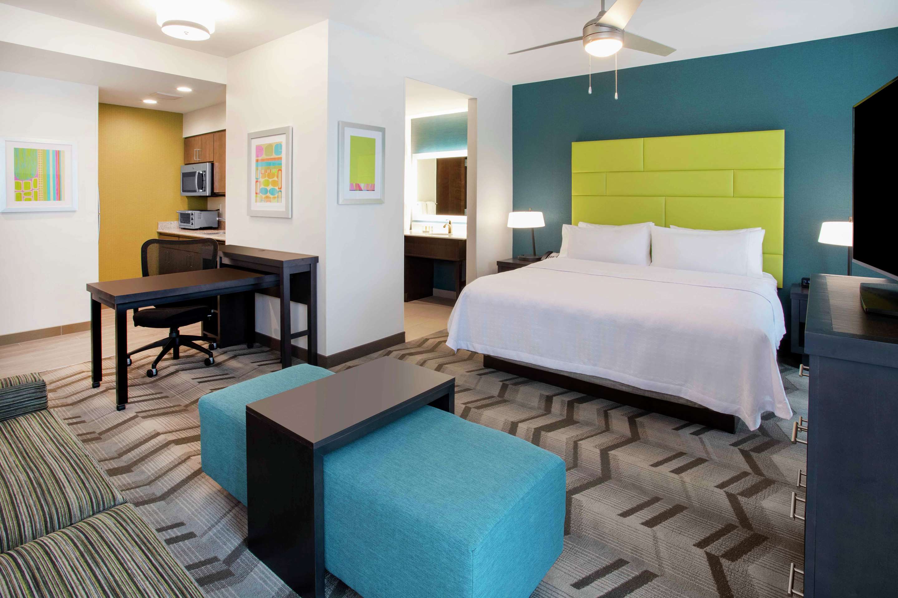 Guest room