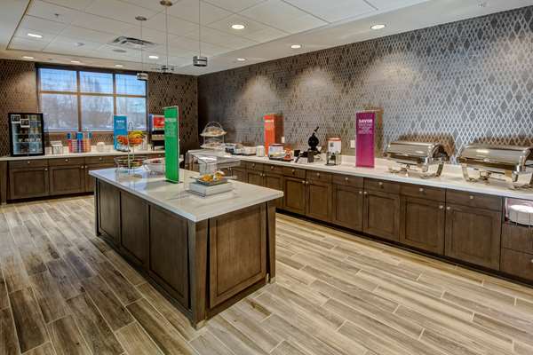 Amenities - Hampton Inn & Suites Airport San Jose