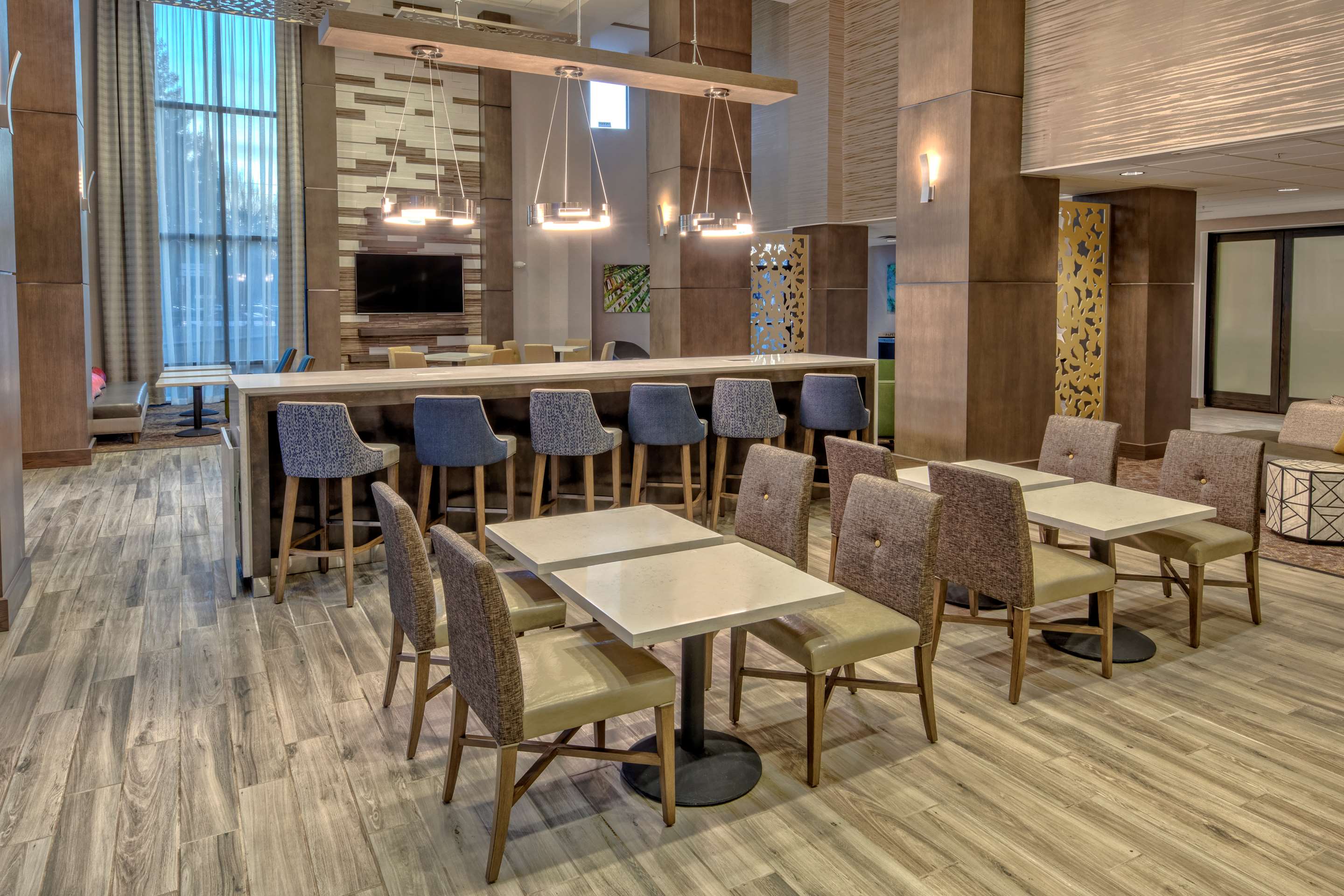 Restaurant | Hampton Inn & Suites San Jose Airport