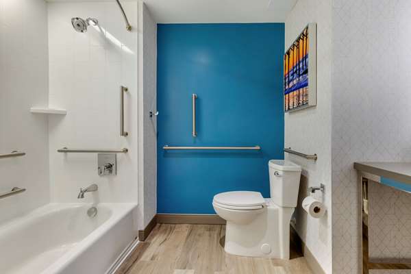  - Cambria Hotel Riverview Charleston