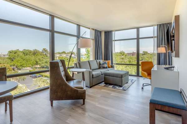 Suite - Cambria Hotel Riverview Charleston