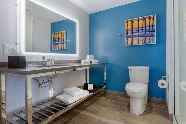 Suite - Cambria Hotel Riverview Charleston