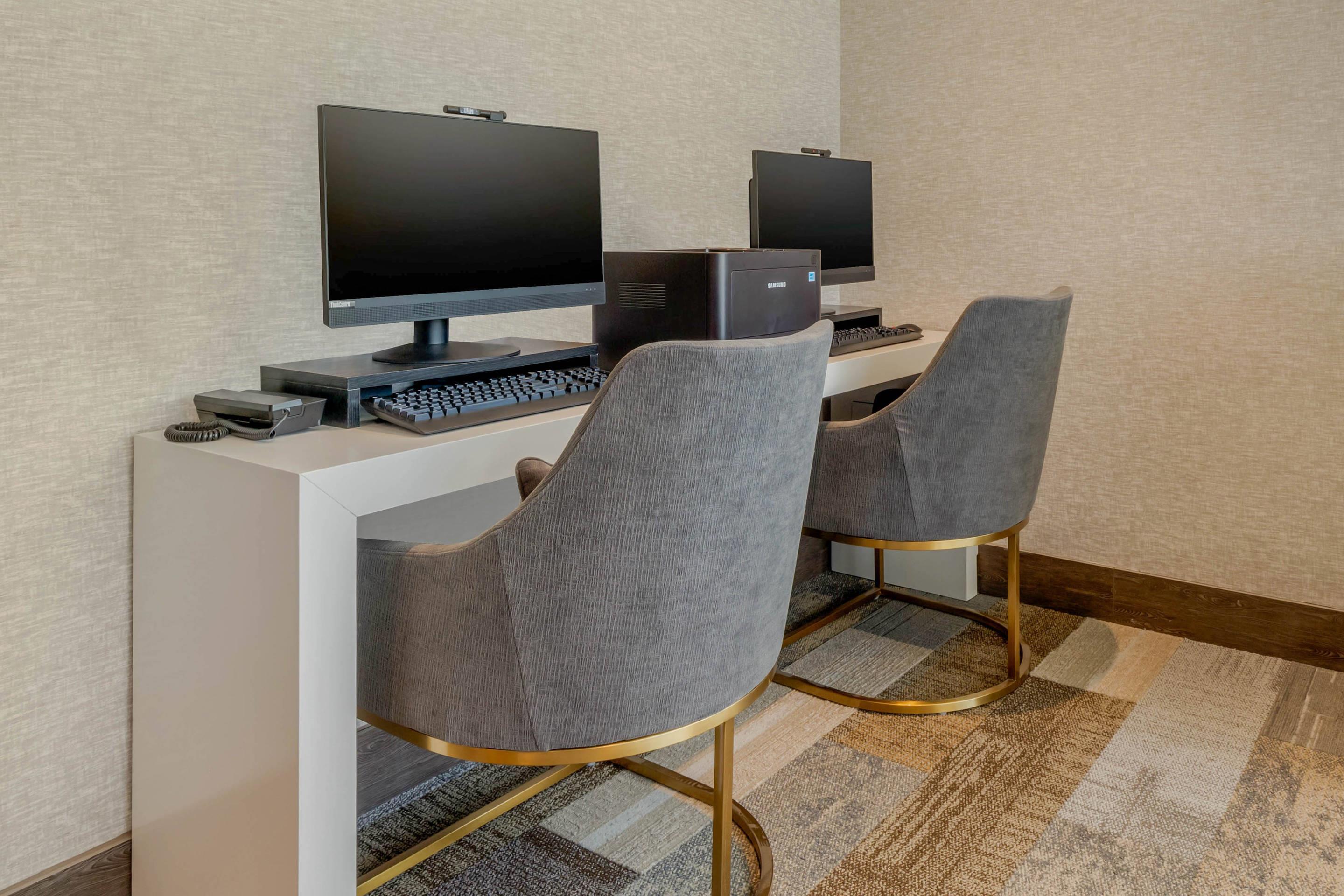 Business center | Cambria Hotel Charleston Riverview