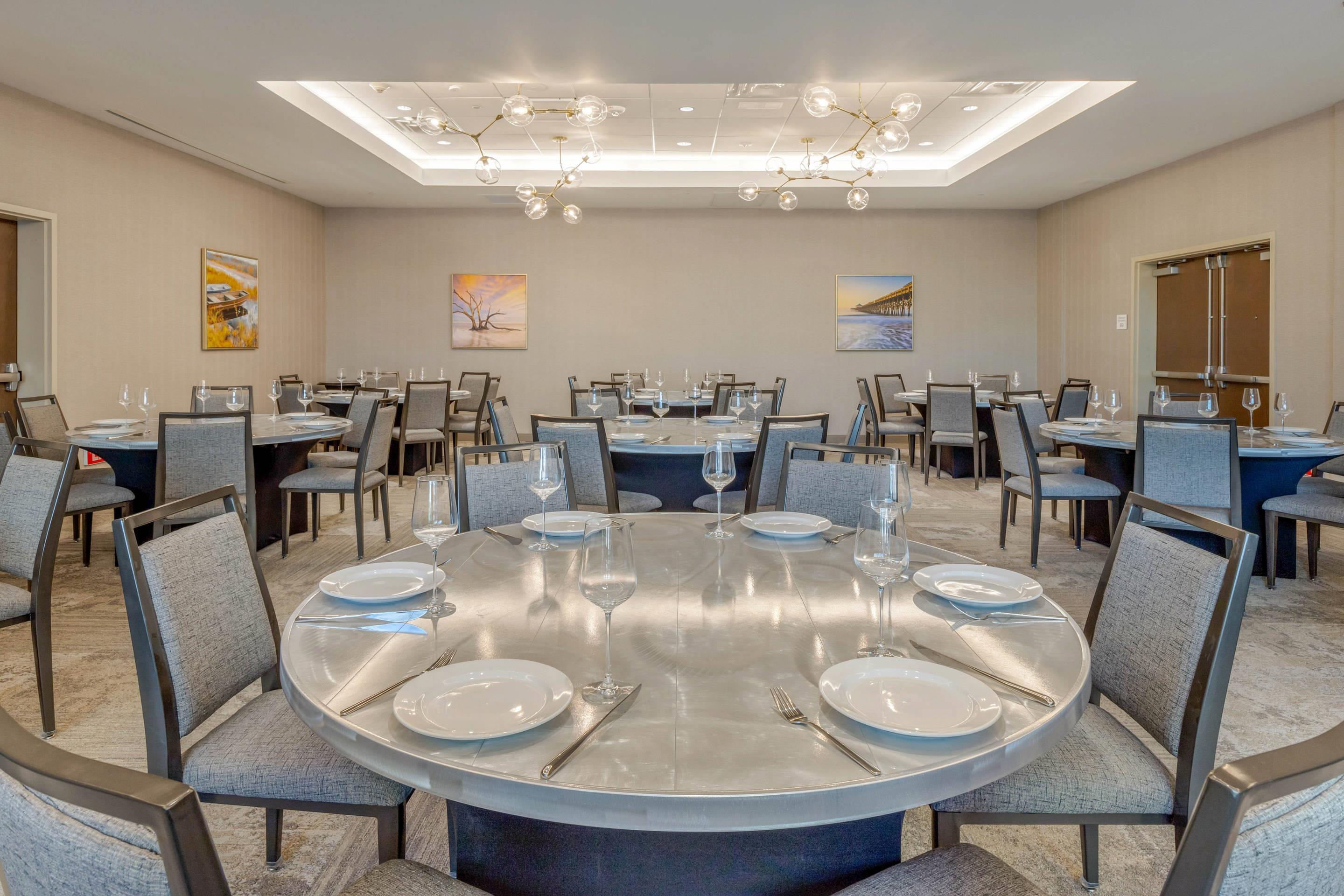 Large space for receptions, parties, anniversaries, and business meetings | Cambria Hotel Charleston Riverview