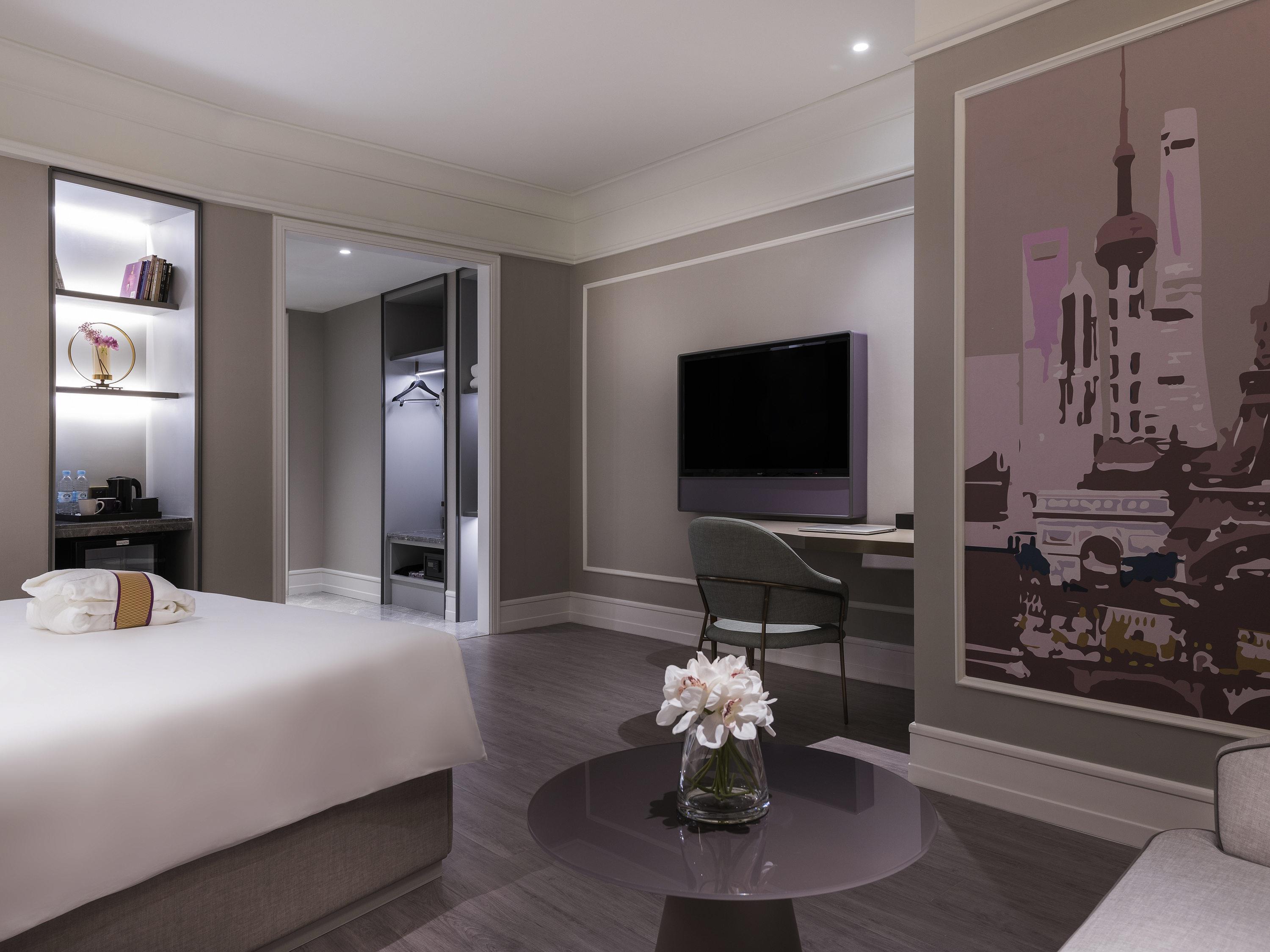 Mercure Shanghai Yu Garden Room Type - Privilege Room with 1 king-size bed