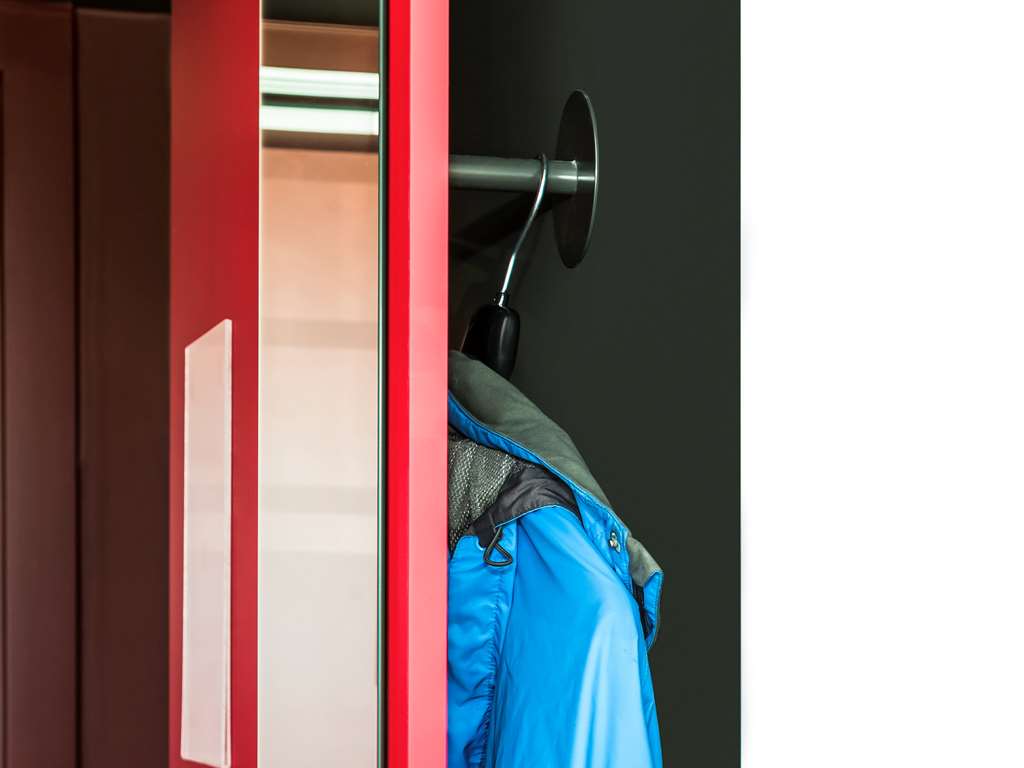 ibis Budget Knokke - Tap to explore photos