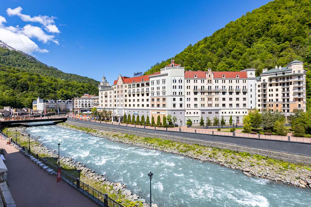 Radisson Hotel Rosa Khutor