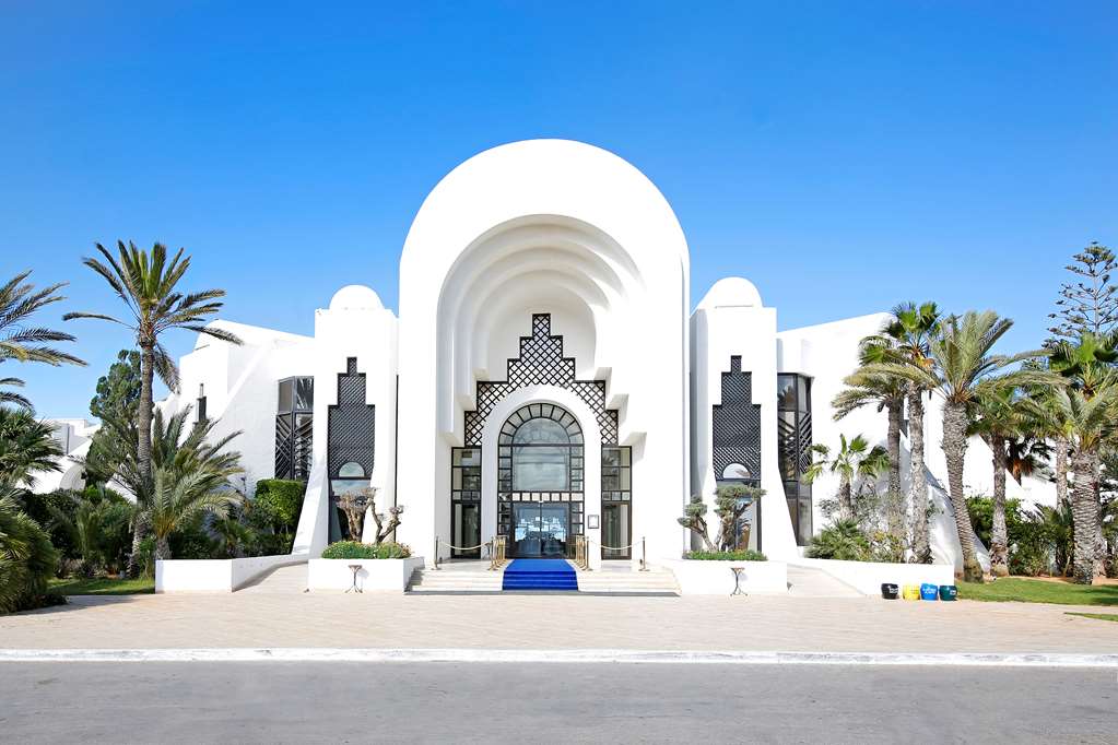 Radisson Blu Palace Resort & Thalasso