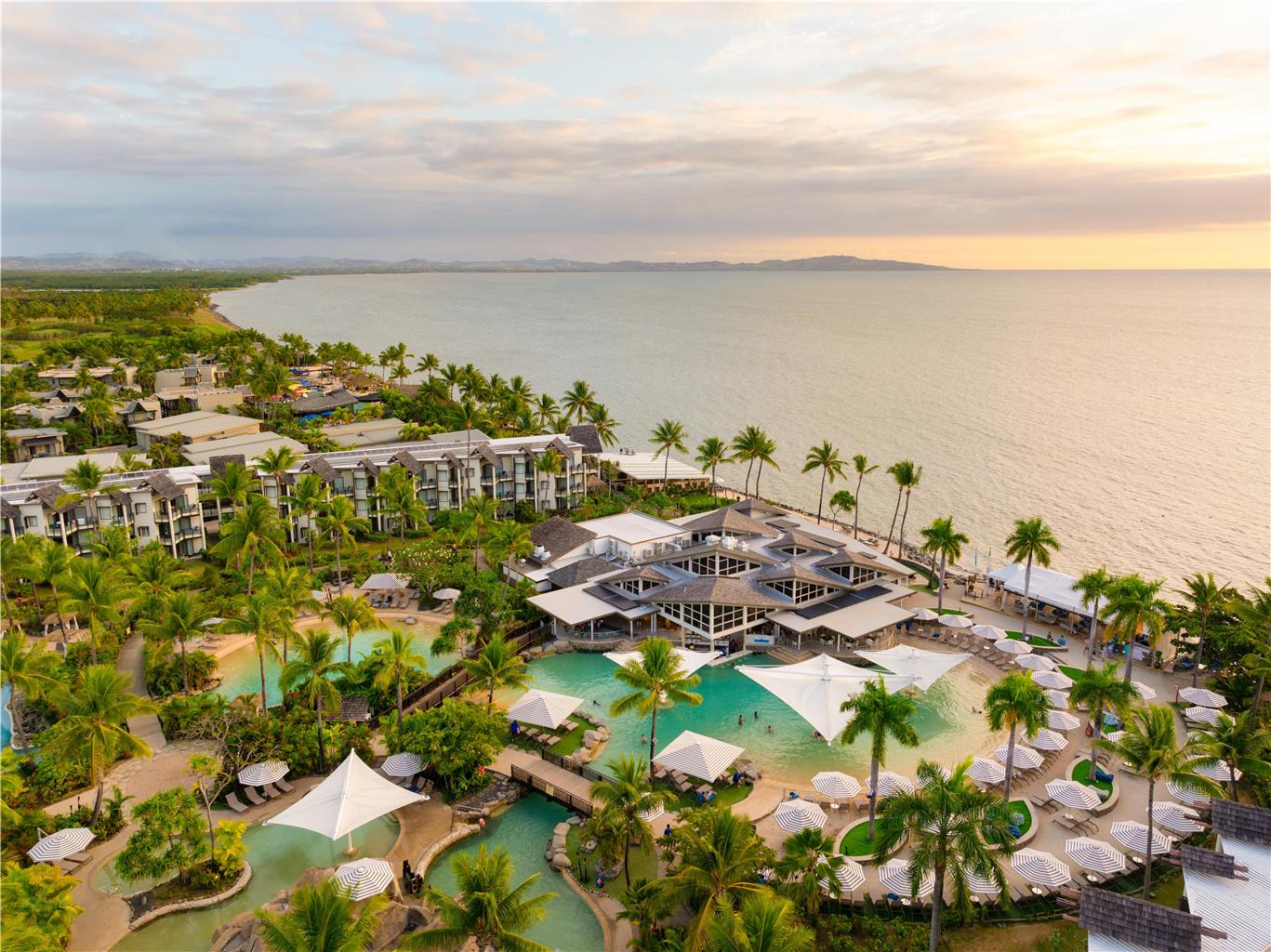 Radisson Blu Resort Fiji Denarau Island
