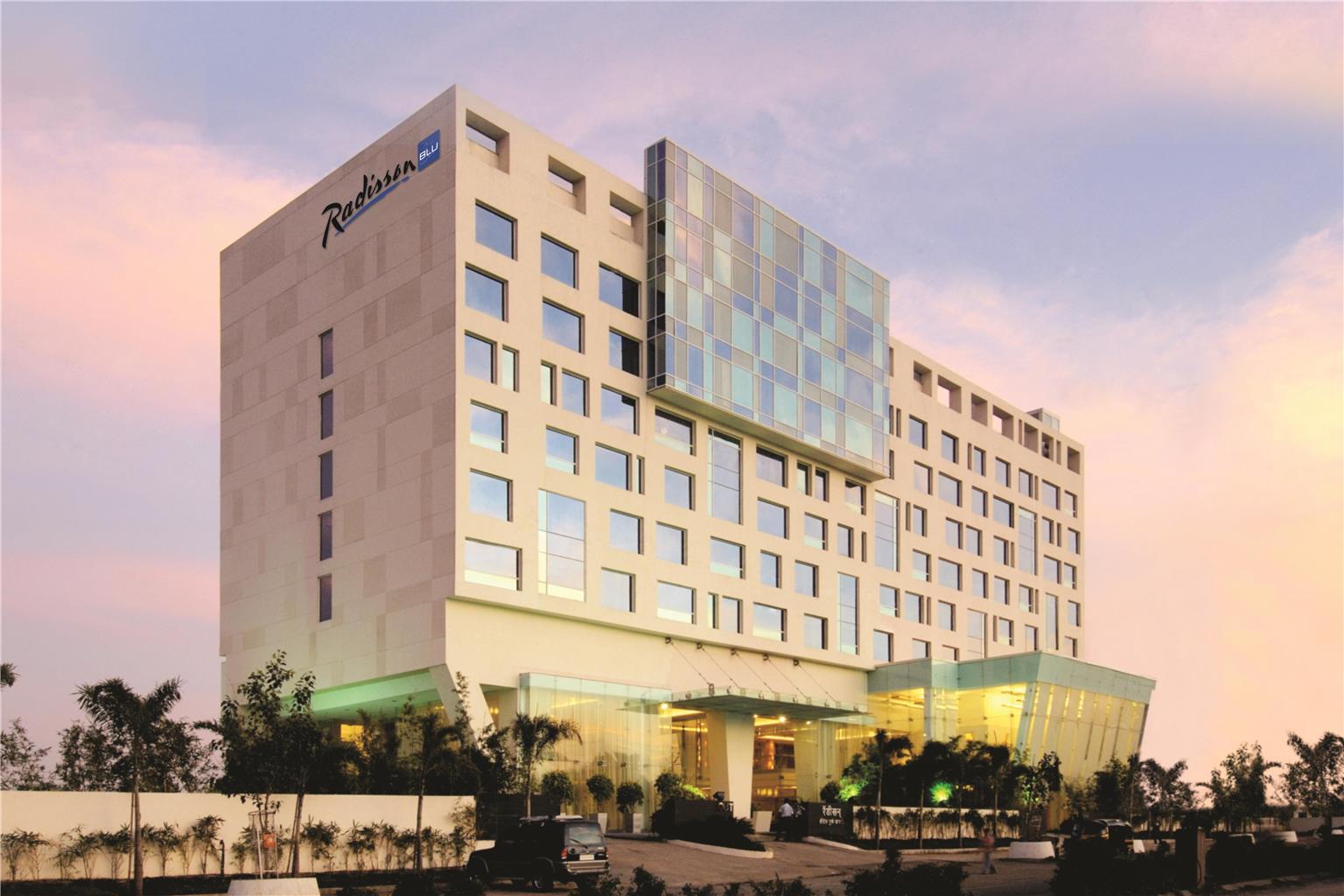 Radisson Blu Hotel  Pune  Kharadi