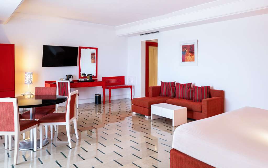RADISSON BLU RESORT & THALASSO-guestroom-Guest Room,On-Site.jpg