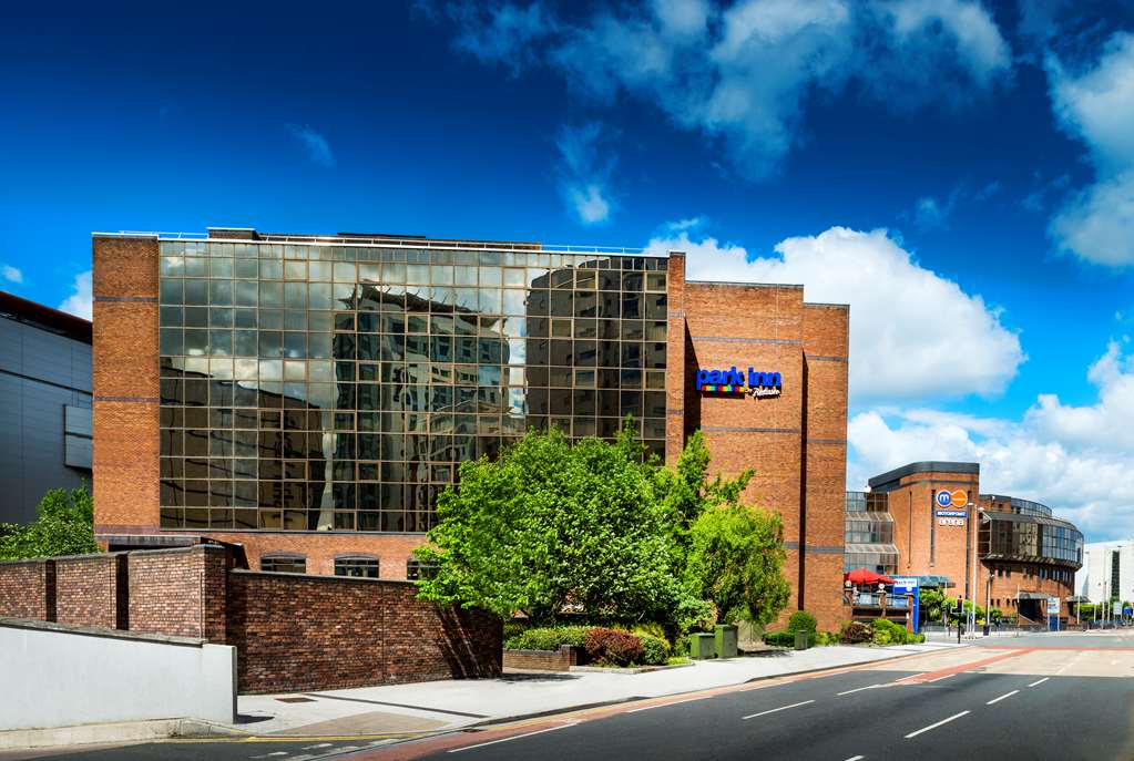 The Park Inn Cardiff City Centre