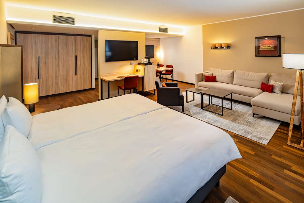 PARK PLAZA TRIER-guestroom-Guest Room,Suite,On-Site,Outdoor/Exterior,Exterior View of Building.jpg
