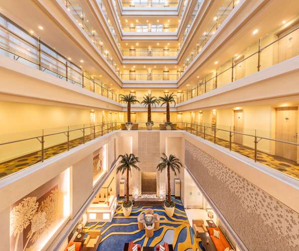 On-Site,Outdoor/Exterior,Lobby,Featured View