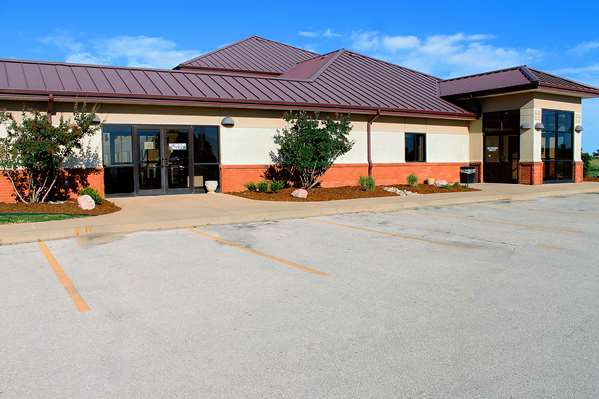 Exterior view - Americas Best Value Inn Fredonia