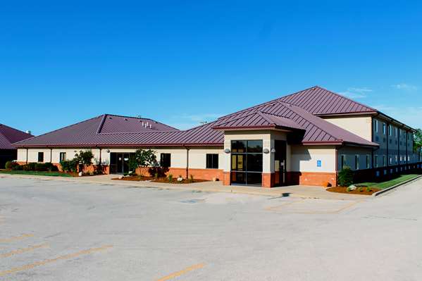 Exterior view - Americas Best Value Inn Fredonia