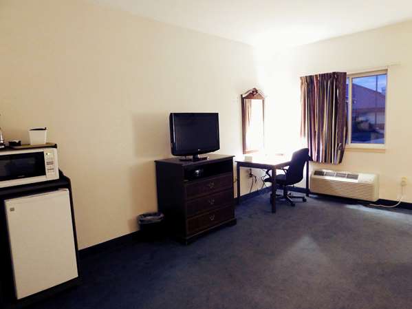 Suite - Americas Best Value Inn Fredonia
