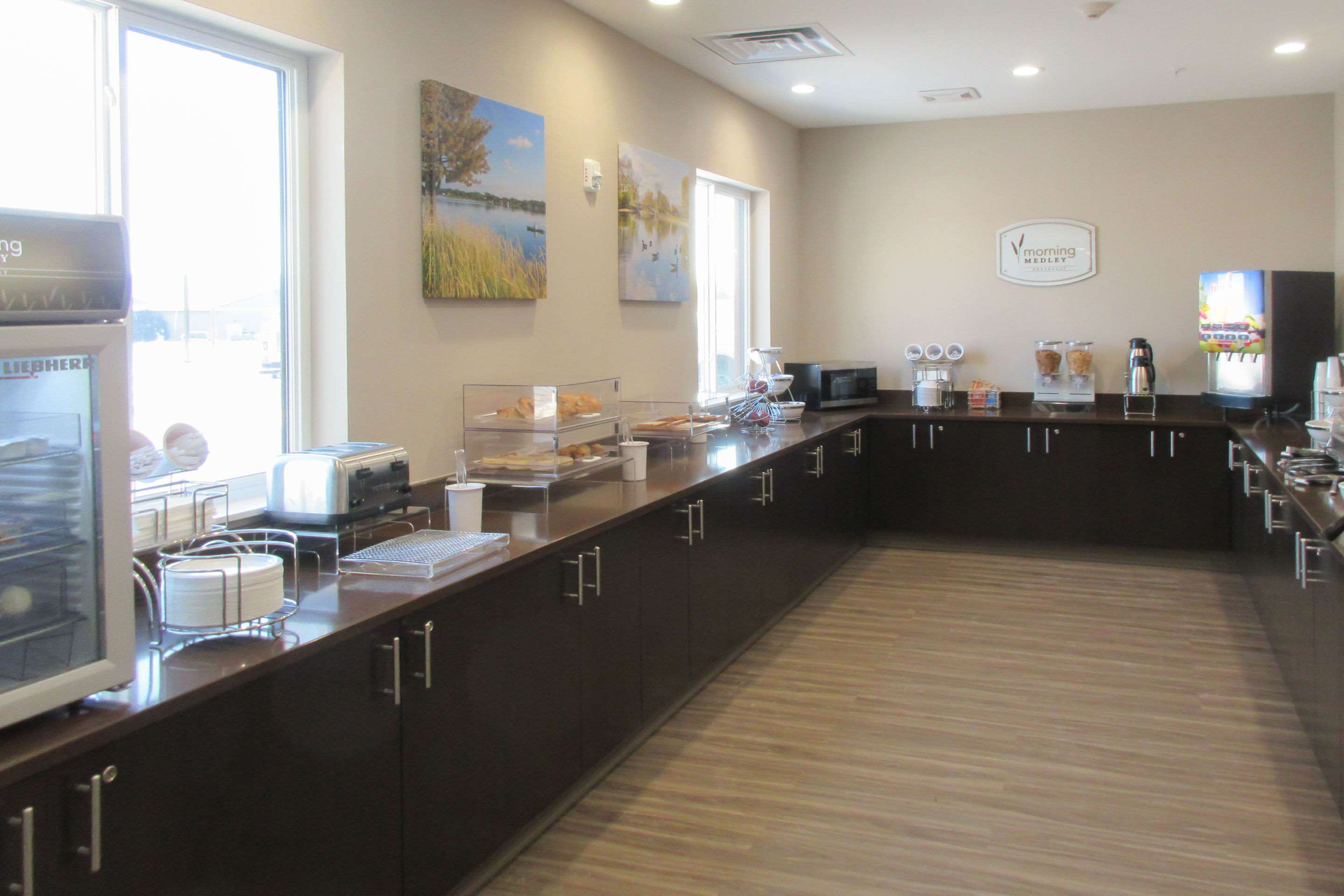 Breakfast area