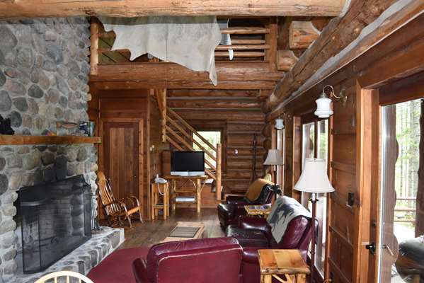 Suite - Drummond Island Resort