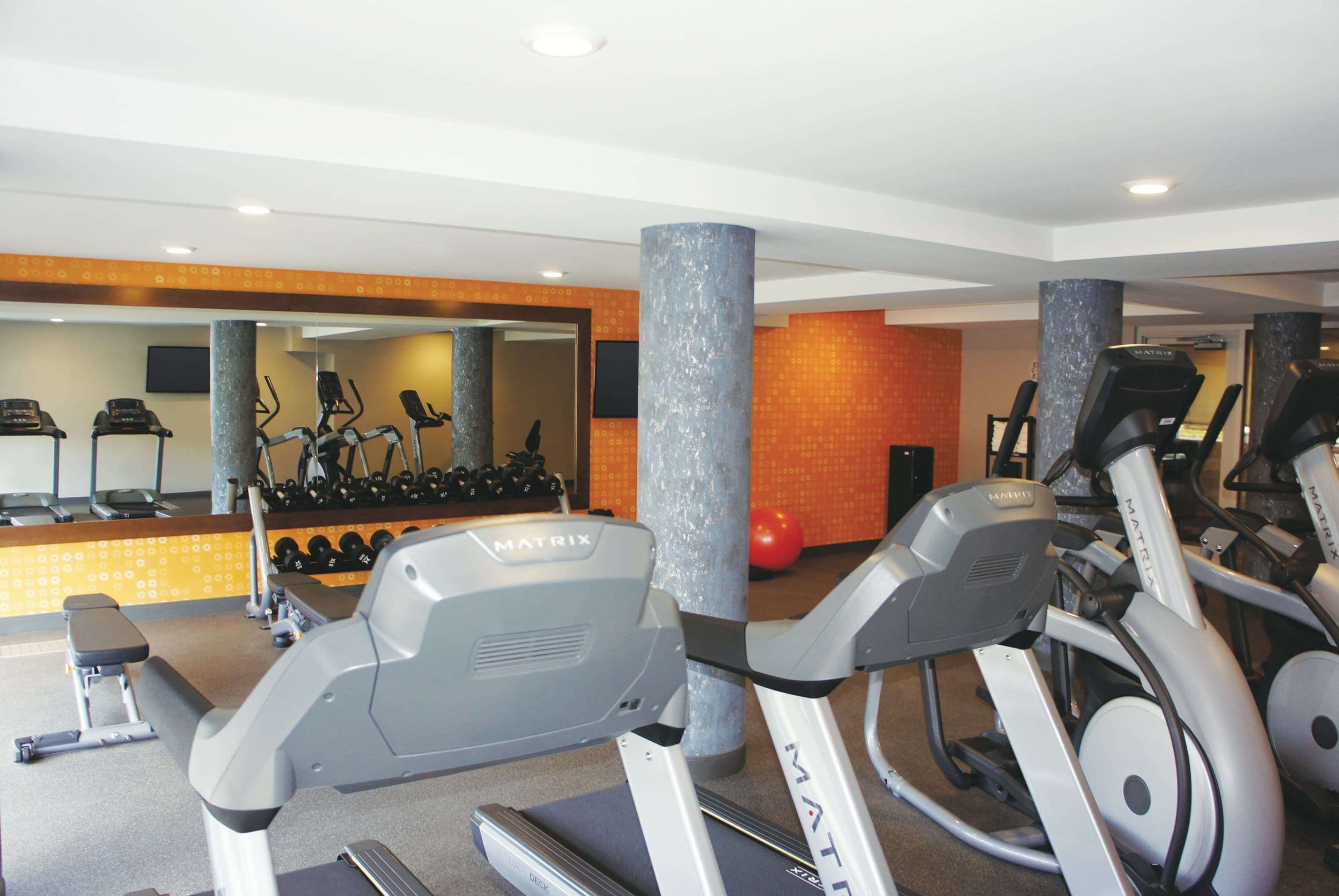 Health club | La Quinta Inn & Suites by Wyndham Madera