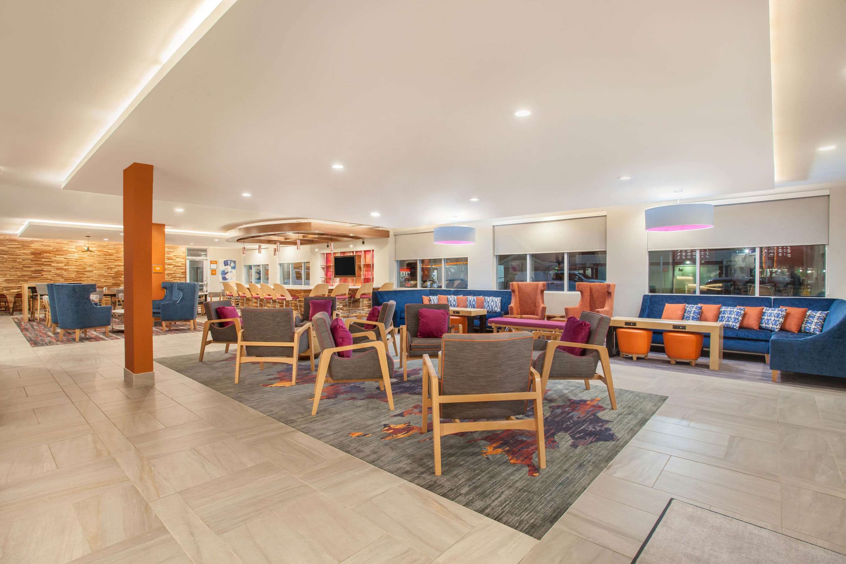 Lobby | La Quinta Inn & Suites by Wyndham Madera