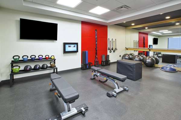 Fitness/ Exercise Room - Tru by Hilton Hotel Jackson