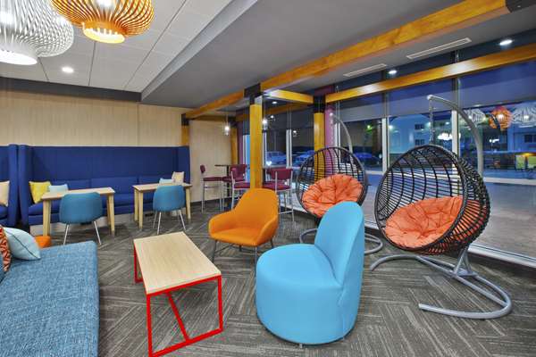  - Tru by Hilton Hotel Jackson