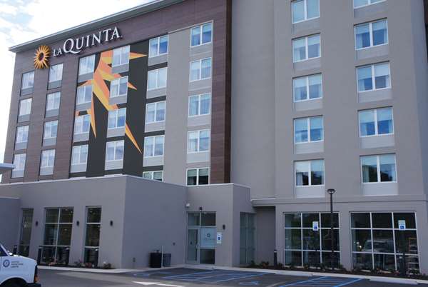 Exterior view - La Quinta Inn & Suites Mobile - I-65, Exit 3