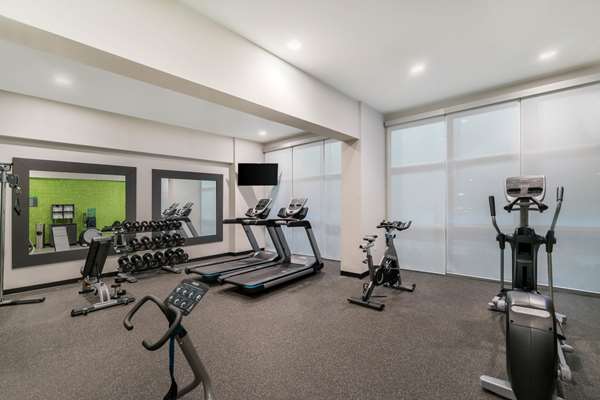 Fitness/ Exercise Room - La Quinta Inn & Suites Mobile - I-65, Exit 3