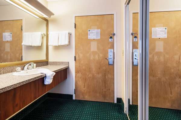  - Quality Inn & Suites Winter Haven