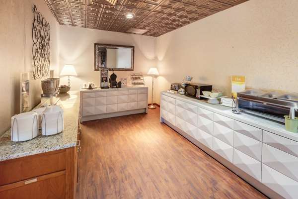 Amenities - Quality Inn & Suites Winter Haven