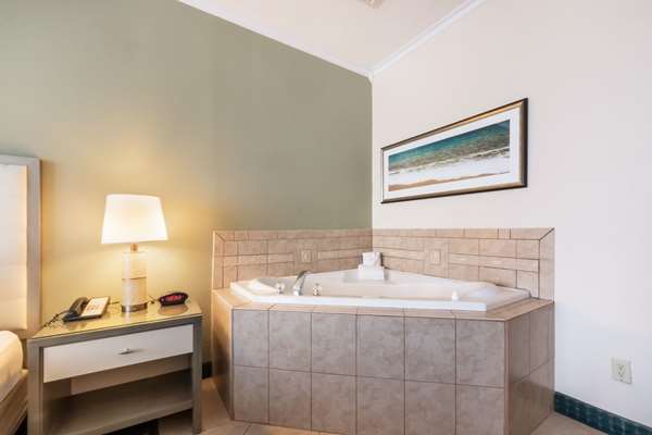 - Quality Inn & Suites Winter Haven