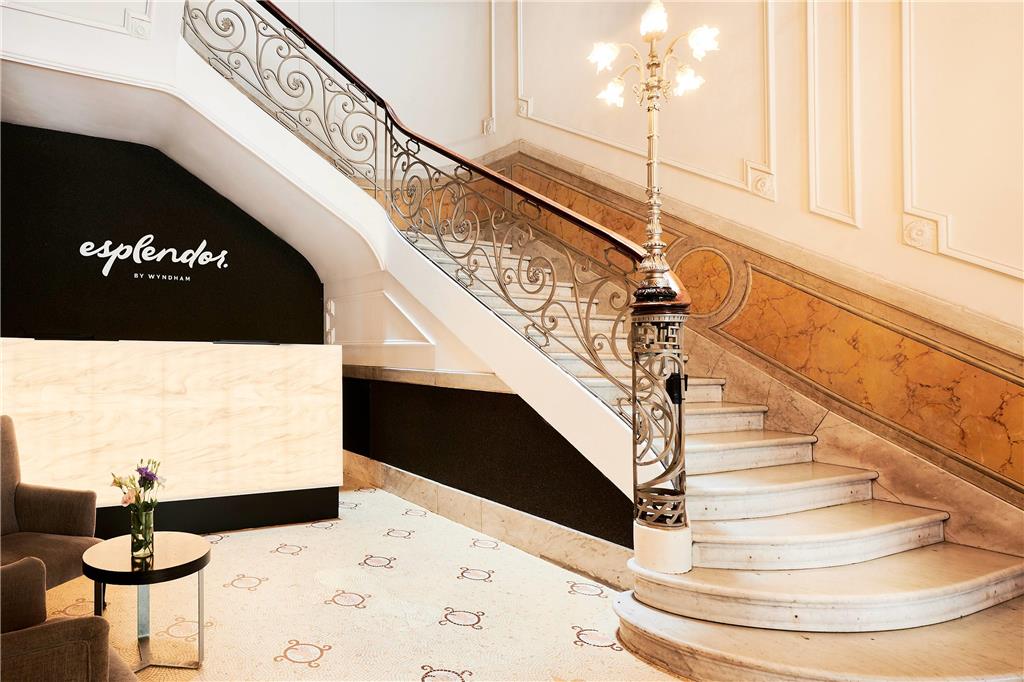 Esplendor Savoy Rosario
