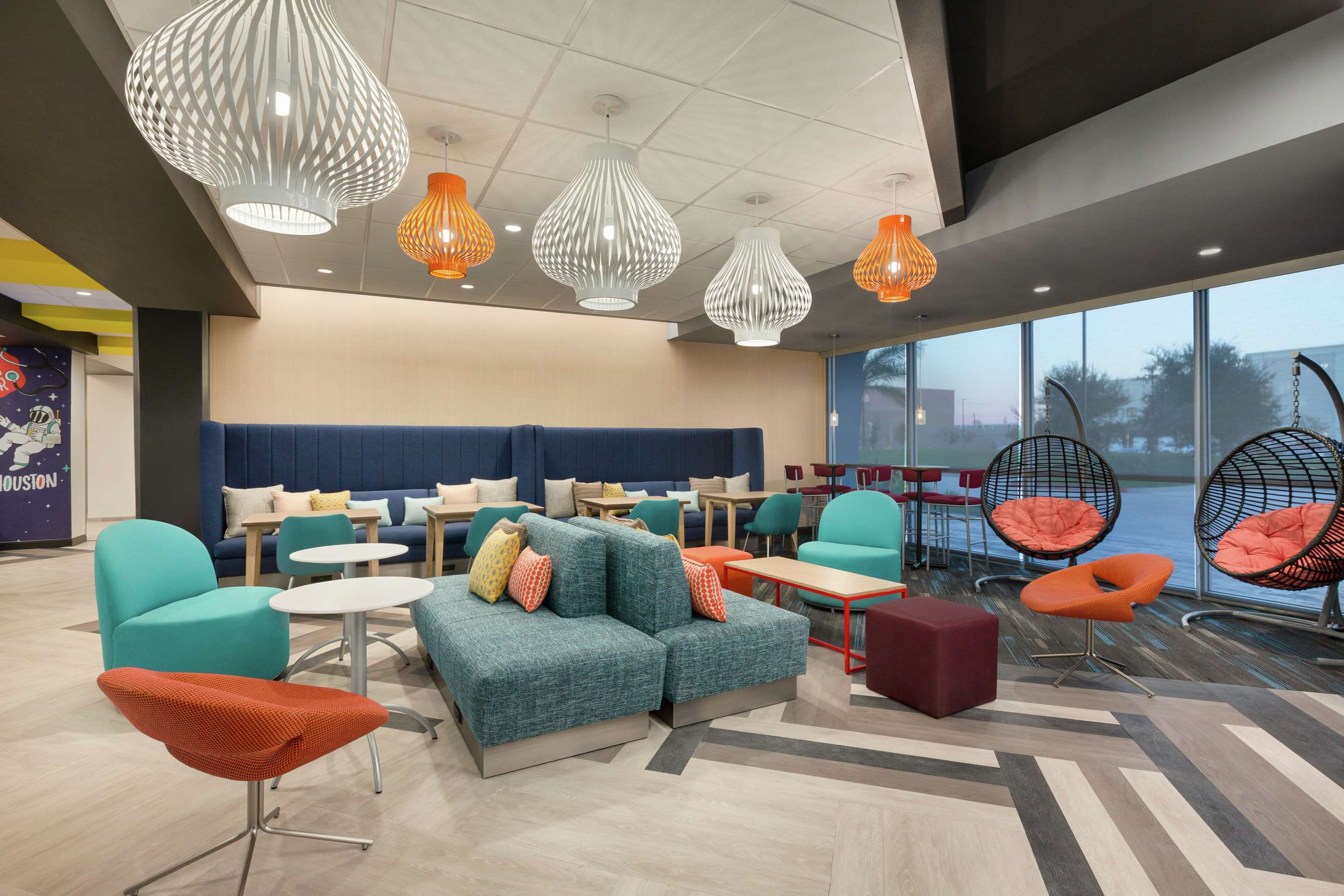Lobby | Tru by Hilton Webster Houston NASA