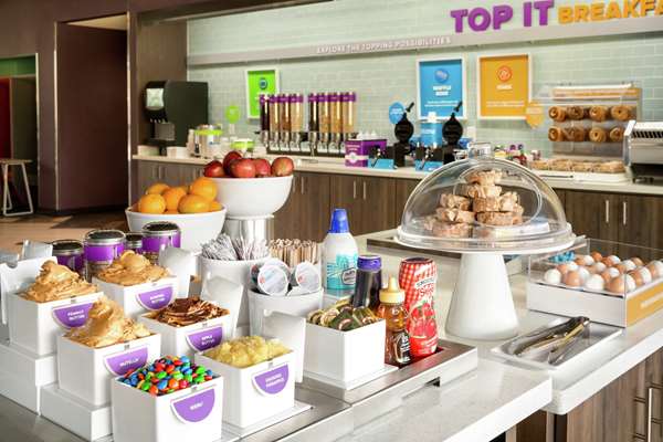 Restaurant - Tru by Hilton Webster - I-45, Exit 25