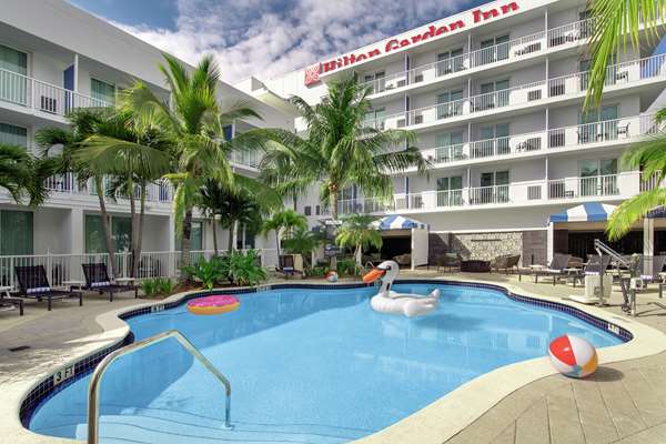 Pool - Hilton Garden Inn Brickell South Miami - I-95, Exit 1A