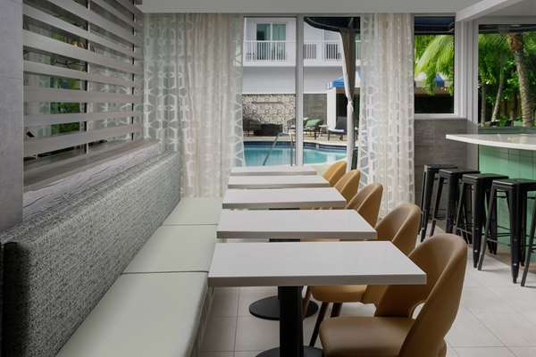 Bar - Hilton Garden Inn Brickell South Miami - I-95, Exit 1A