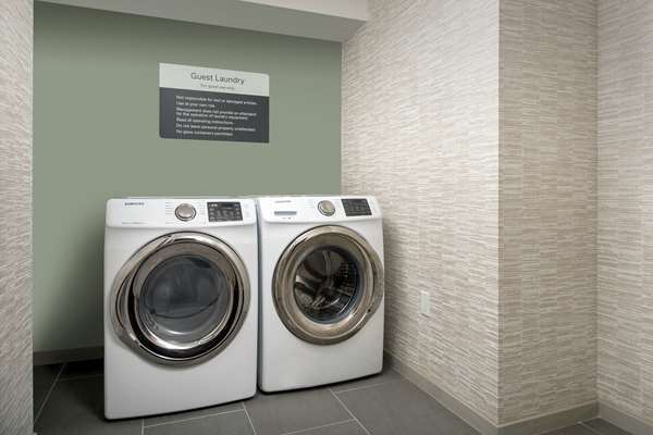  - Hilton Garden Inn Brickell South Miami - I-95, Exit 1A