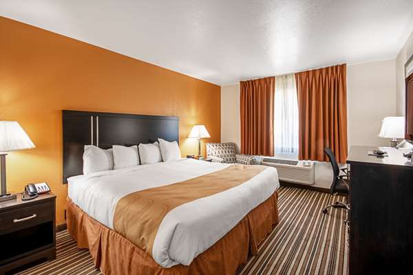  - Quality Inn Dodge City