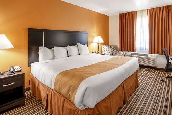  - Quality Inn Dodge City