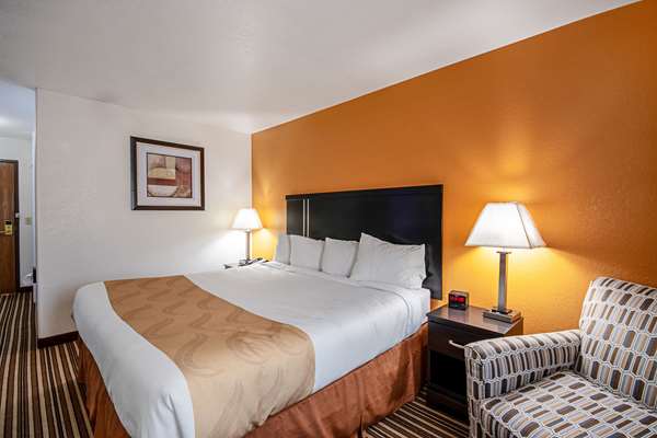  - Quality Inn Dodge City