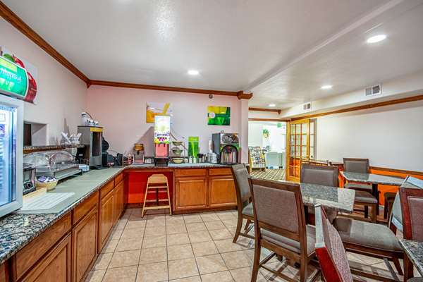 Amenities - Quality Inn Dodge City