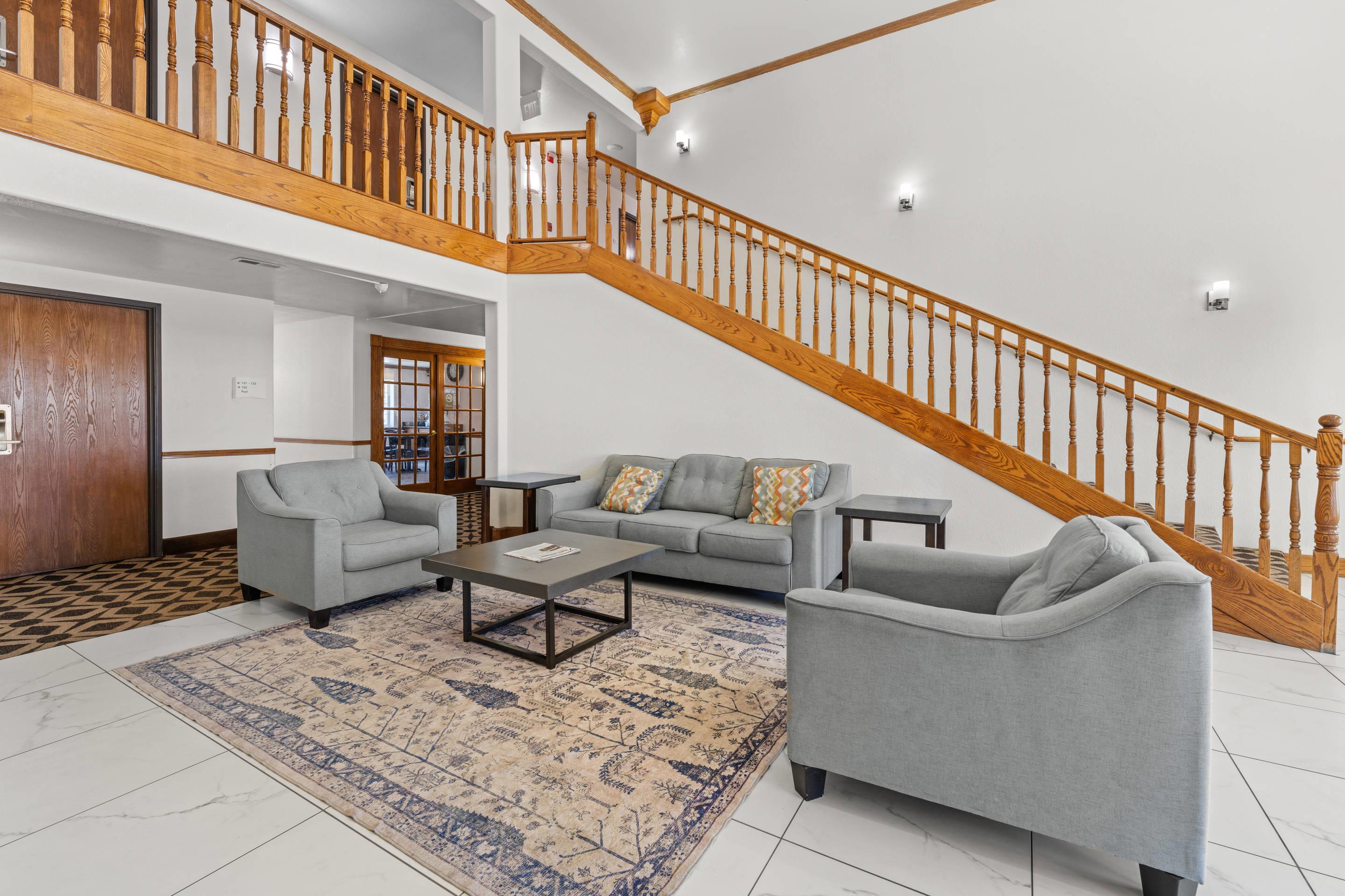 Hotel lobby | Quality Inn