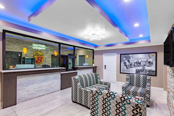  - Super 8 Motel North Houston