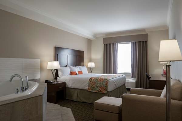  - Coast Hotel Oliver