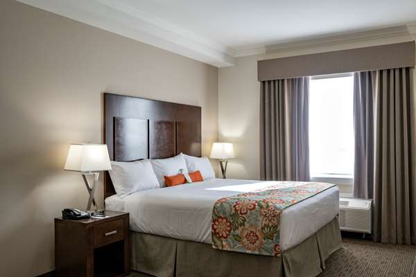  - Coast Hotel Oliver