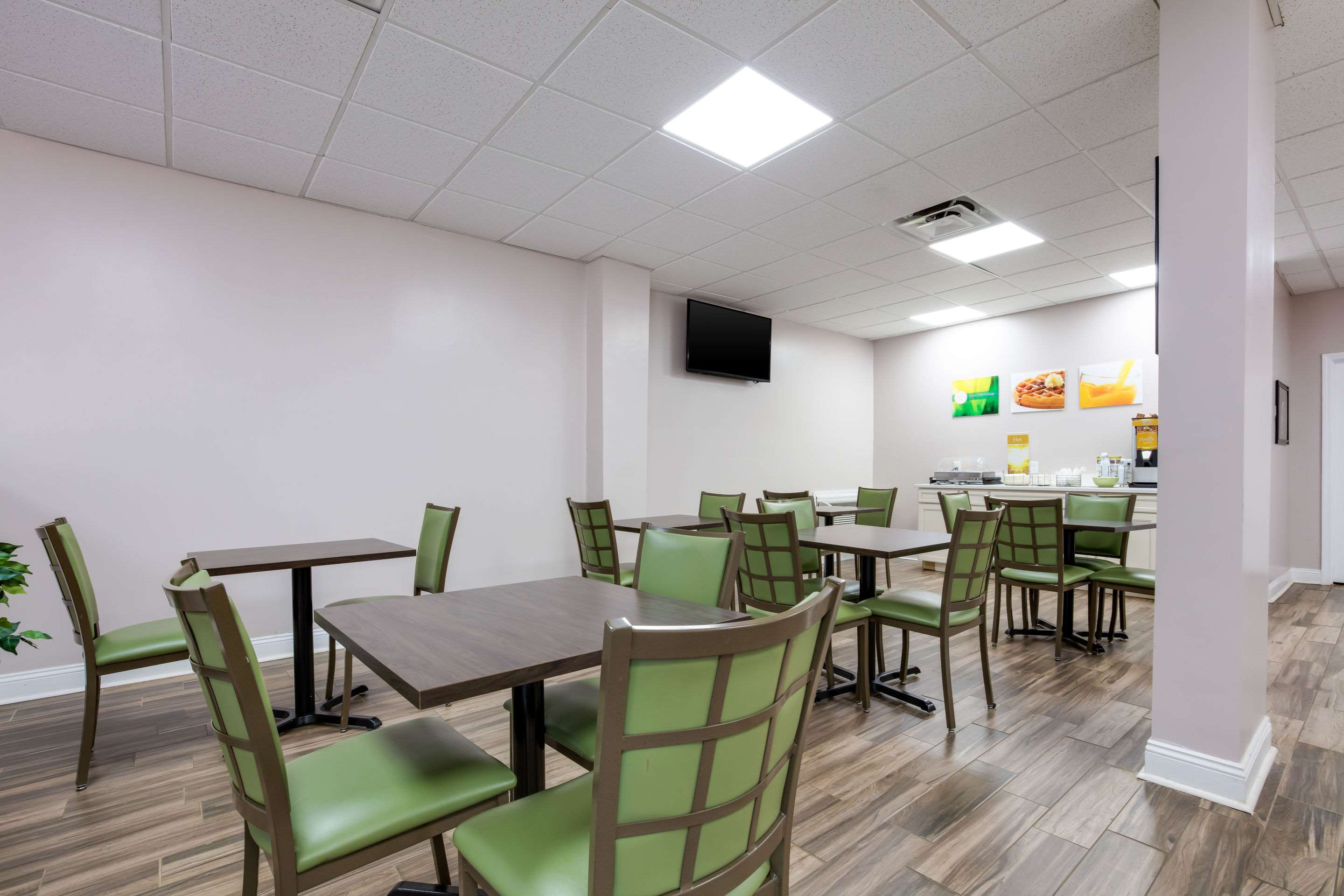 Spacious breakfast area