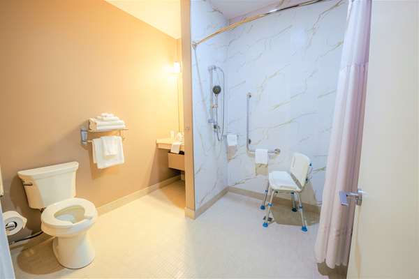  - Hotel M Star Kitimat