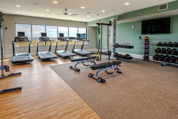 Fitness/ Exercise Room - Hilton Hotel Green Hills Nashville