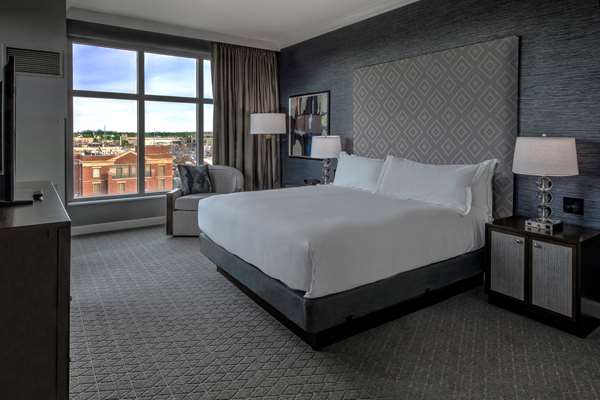  - Hilton Hotel Green Hills Nashville